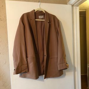 Everlane Easy Blazer in toasted coconut. Size 14
